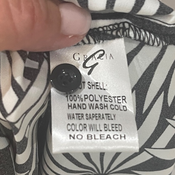 Flowing dress - Picture 4 of 4